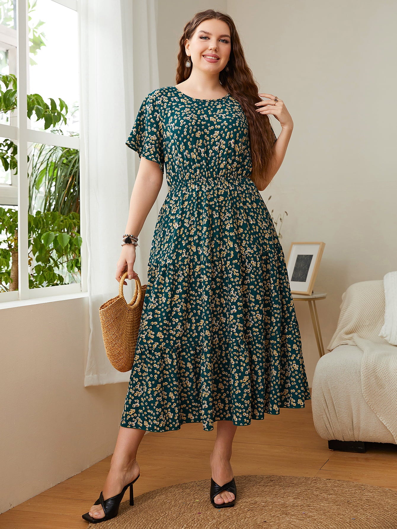 Plus Size Floral Round Neck Short Sleeve Midi Dress Trendsi
