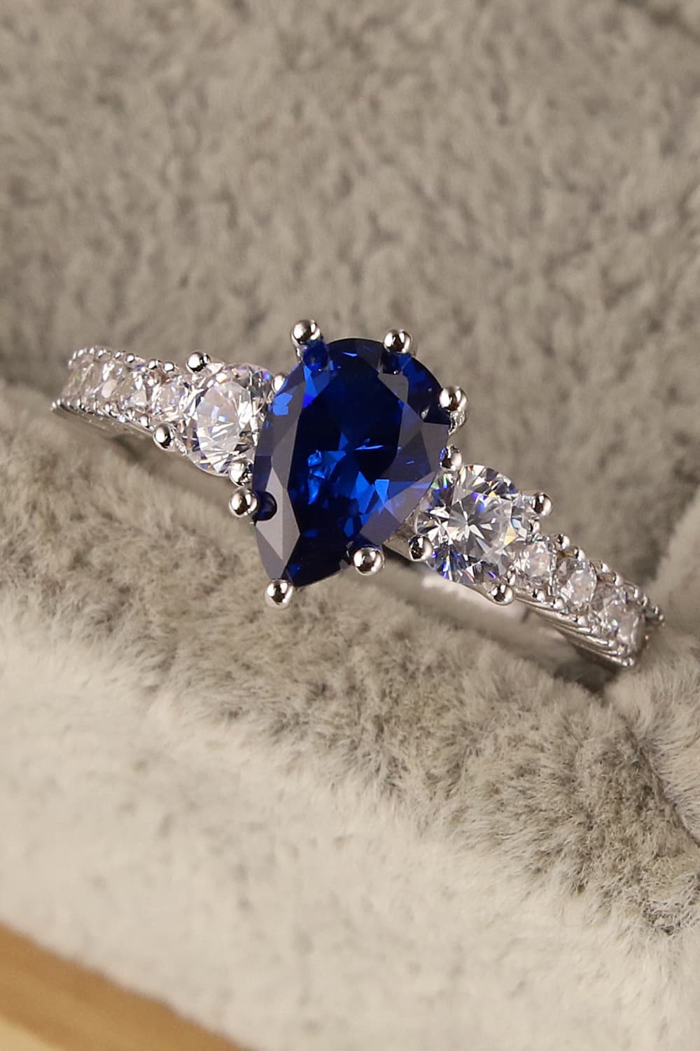 Spinel Pear Shape Ring Trendsi