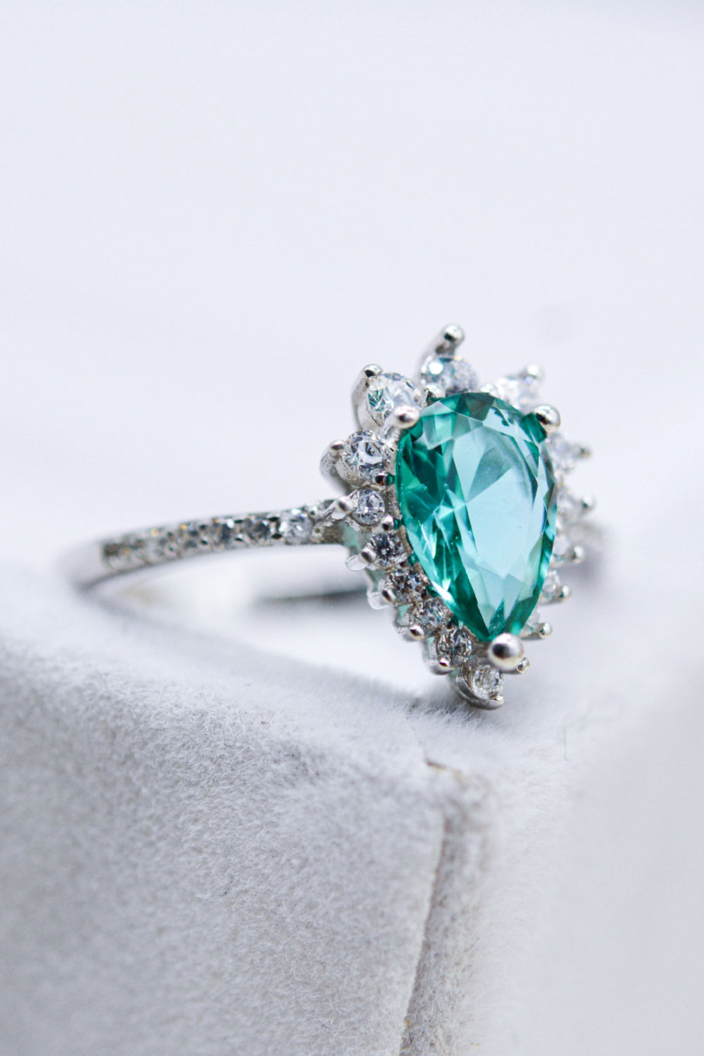 Paraiba Blue Zircon Pear Shape Ring Trendsi