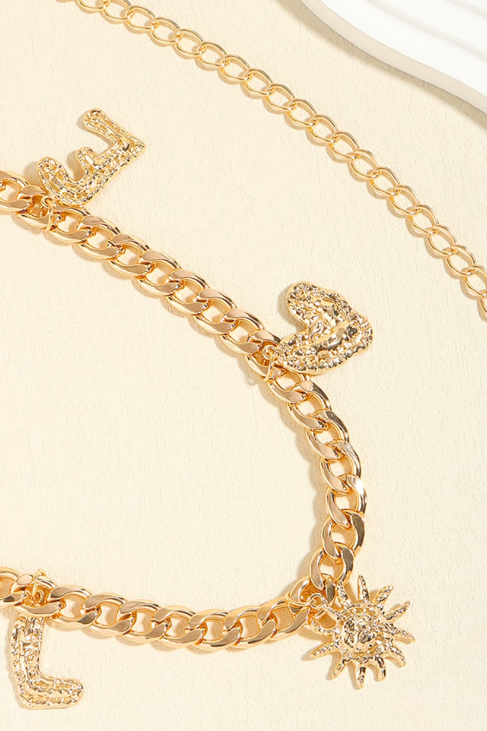 LOVE Alloy Belt Trendsi