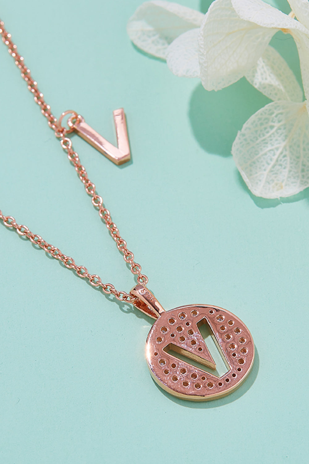 Moissanite U to Z Pendant Necklace Trendsi
