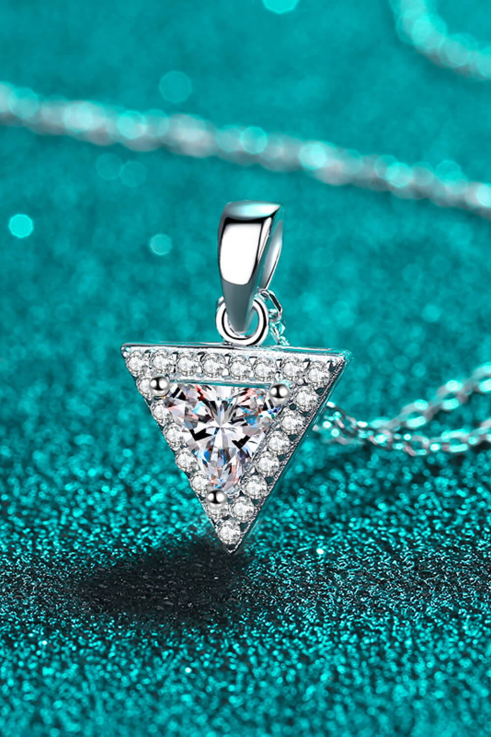 Triangle Moissanite Pendant Necklace Trendsi