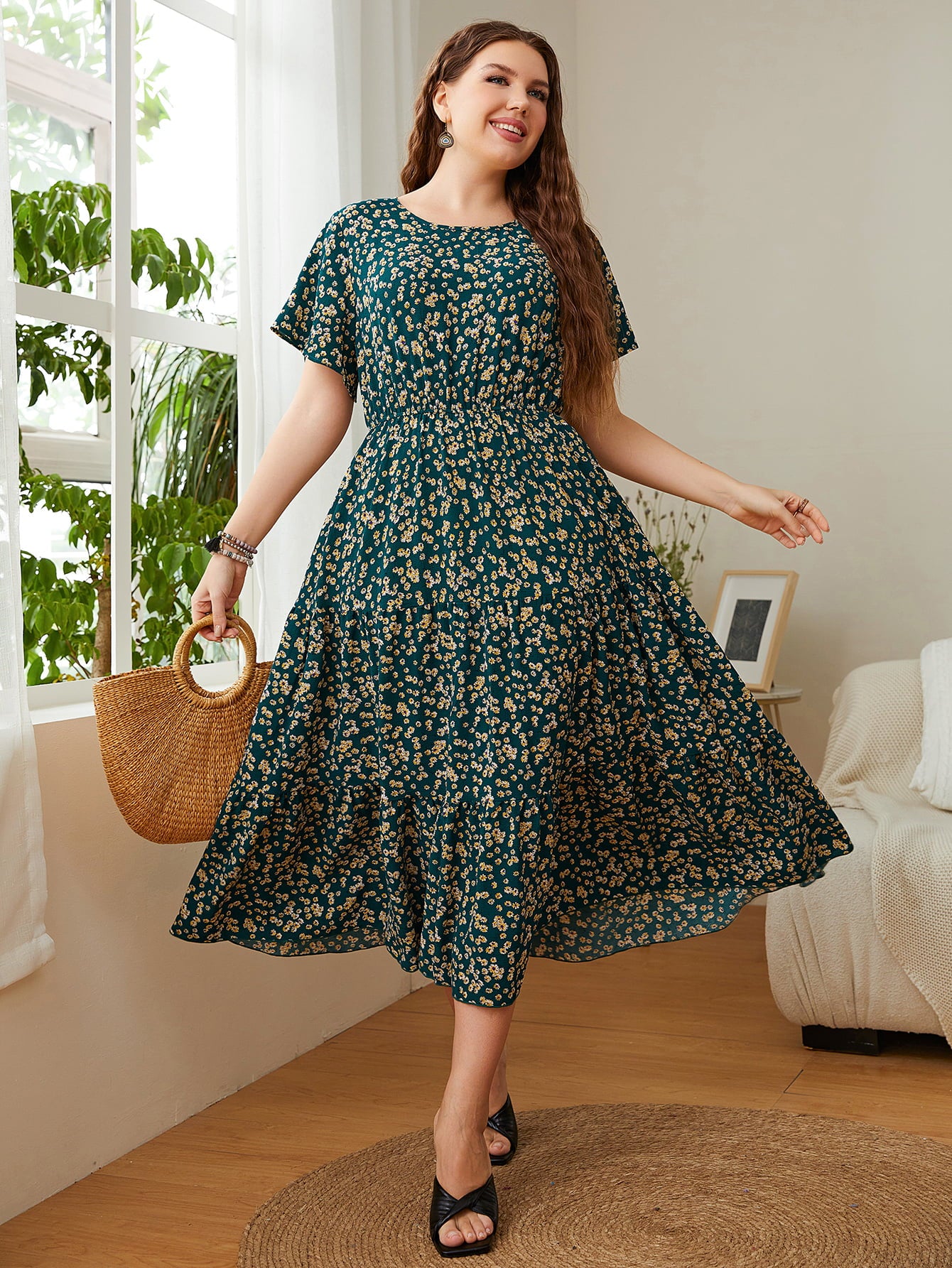 Plus Size Floral Round Neck Short Sleeve Midi Dress Trendsi