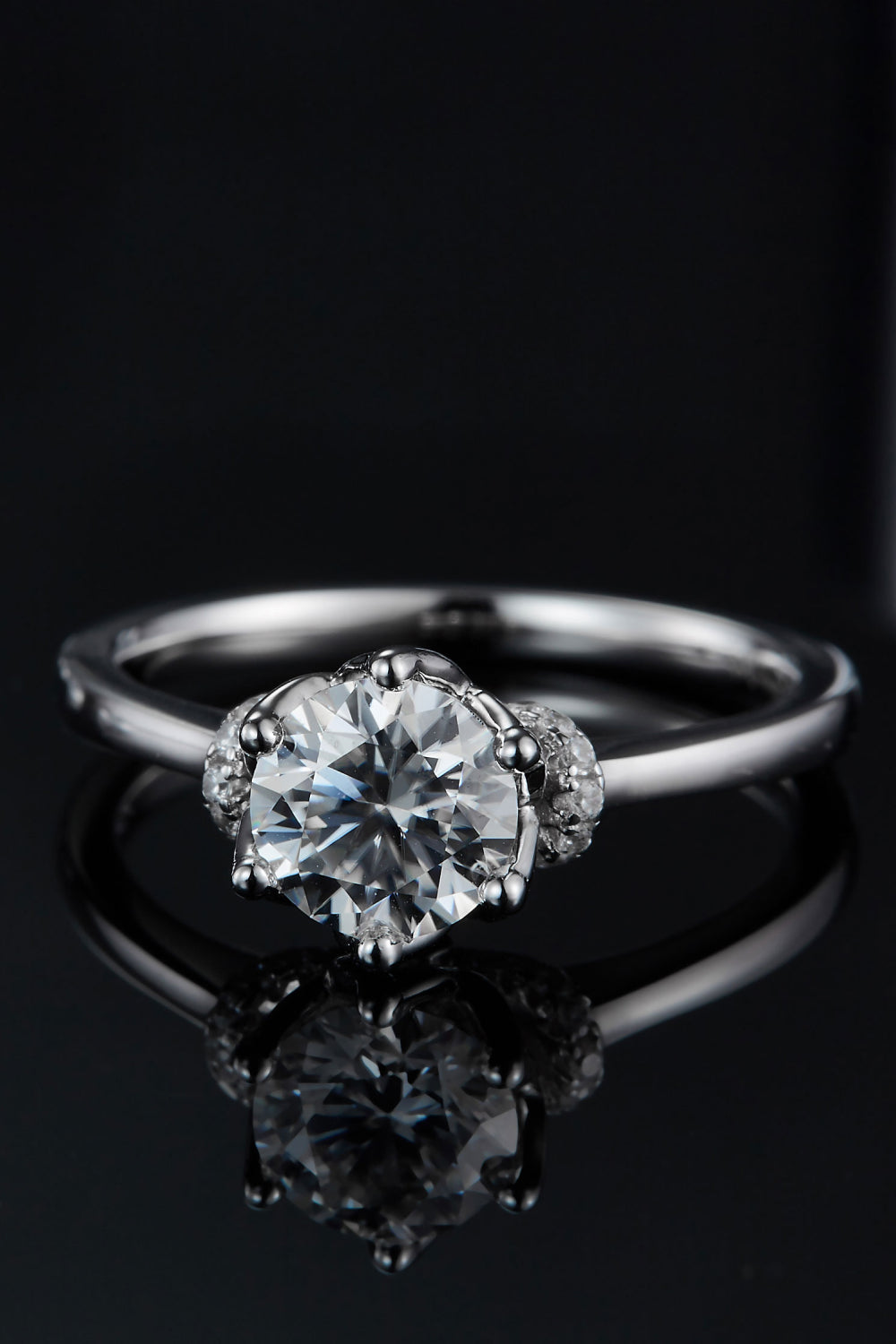 Silver Minimalist 1 Carat Moissanite 925 Sterling Silver Ring Trendsi