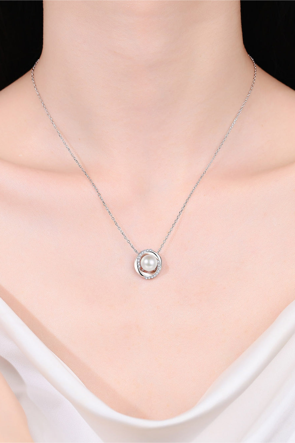 Moissanite Pearl Rhodium-Plated Necklace Trendsi