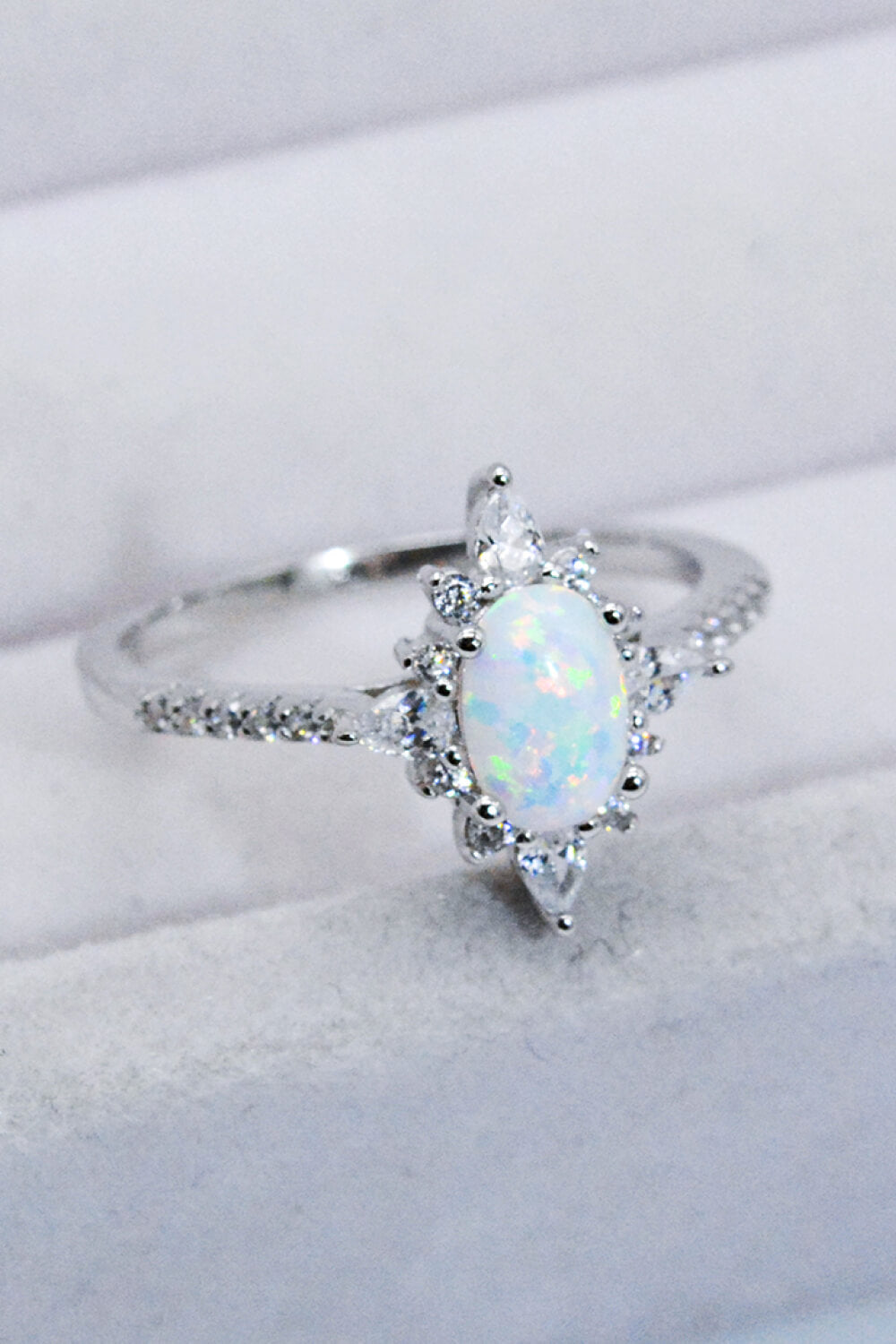 Platinum-Plated Opal and Zircon Ring Trendsi