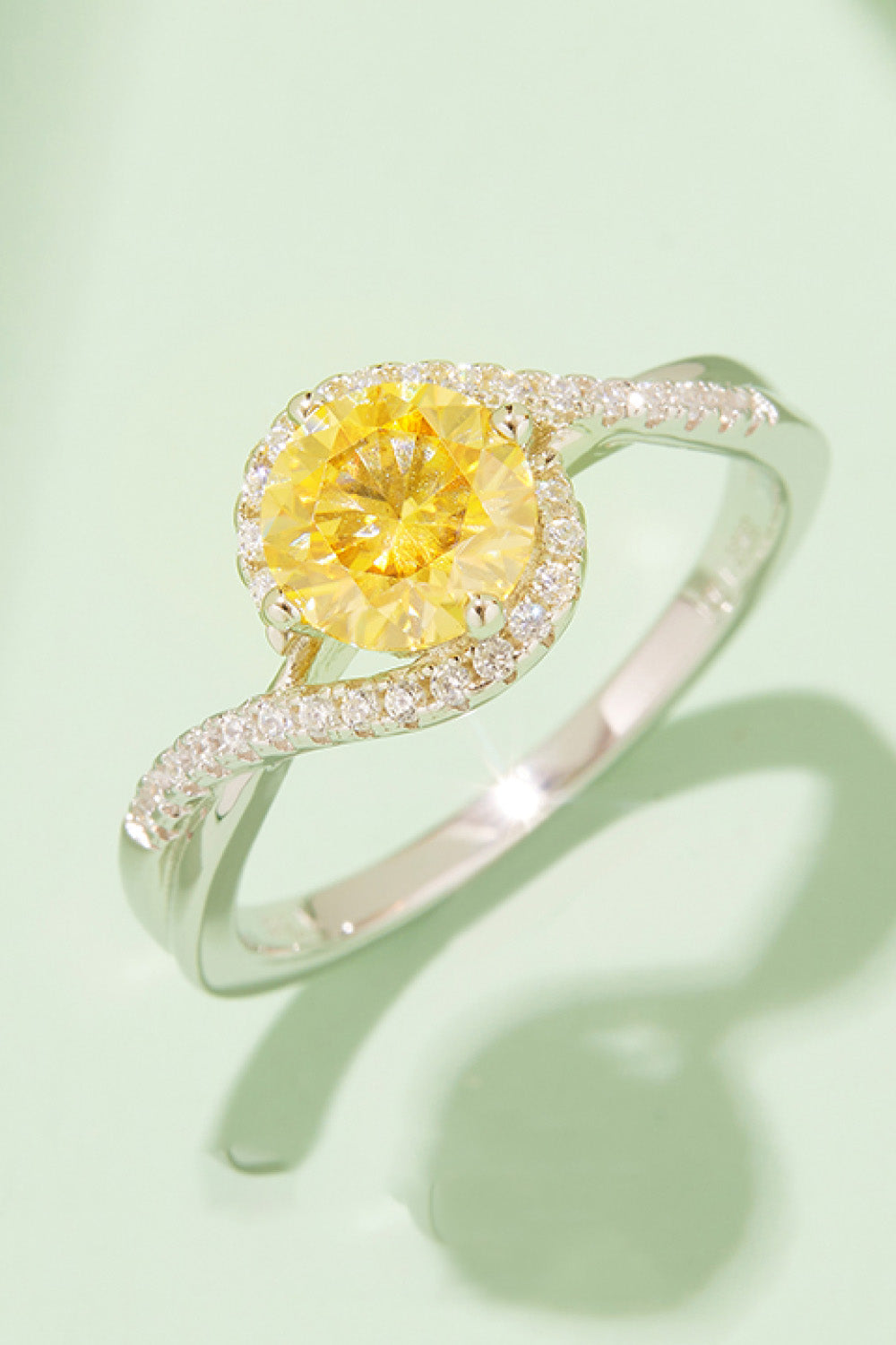 Colored Minimalist 1 Carat Moissanite Contrast 925 Sterling Silver Ring Trendsi