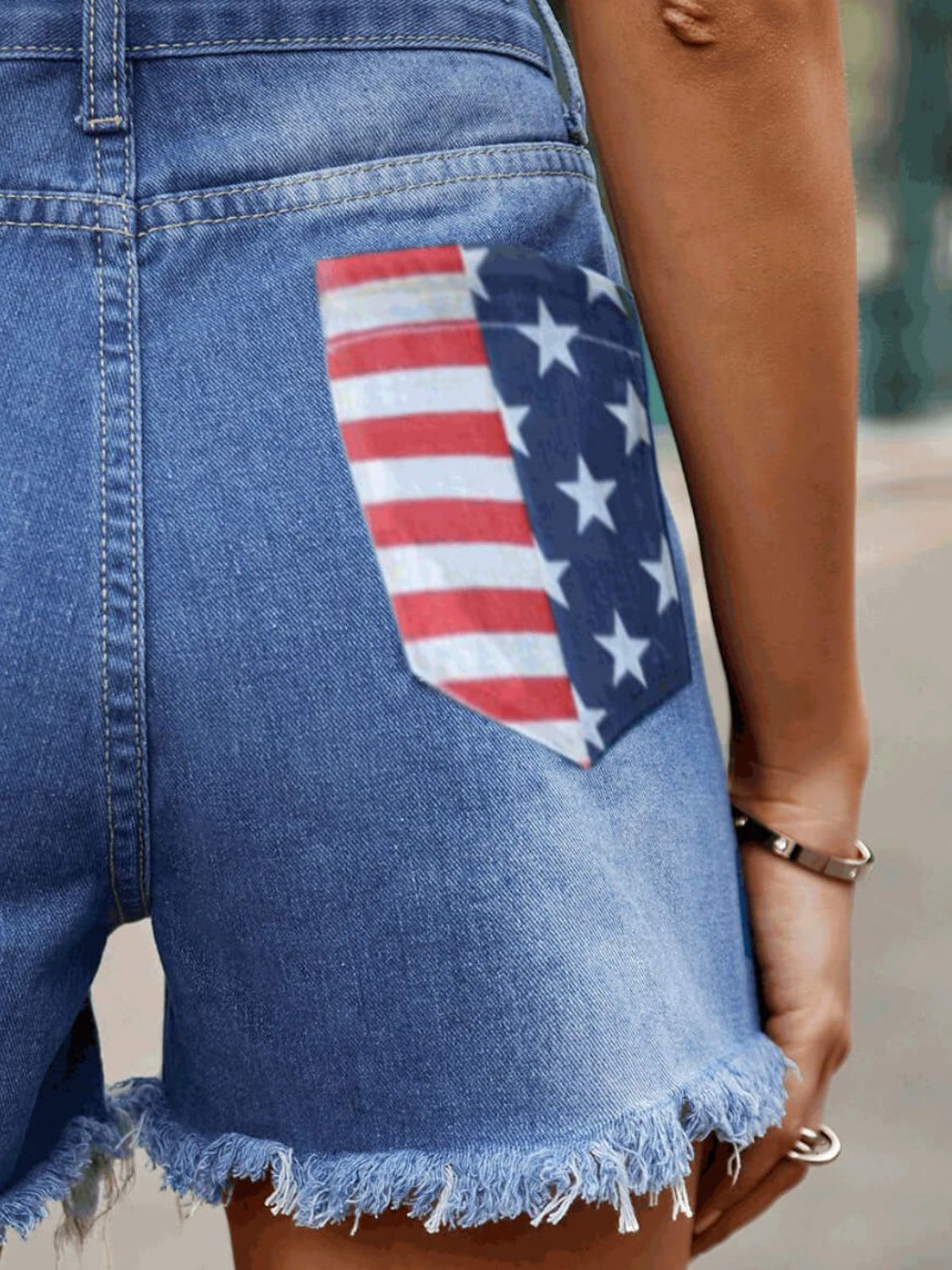 Raw Hem Denim Shorts with Pockets Trendsi