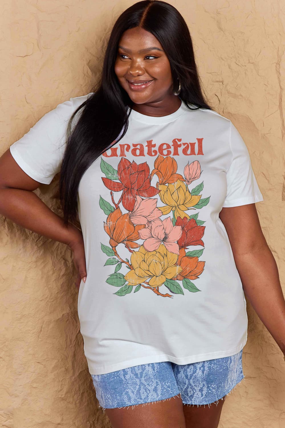 Simply Love Full Size GRATEFUL Flower Graphic Cotton T-Shirt Trendsi