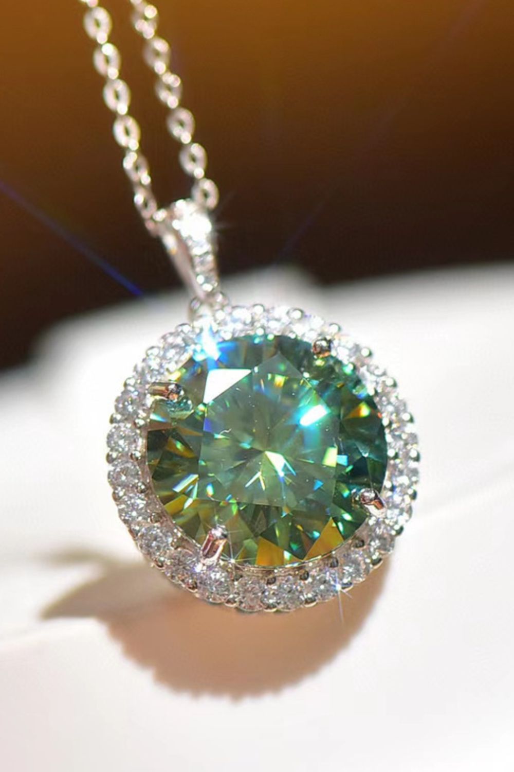 Stunning 10 Carat Moissanite Pendant Platinum-Plated Necklace Trendsi