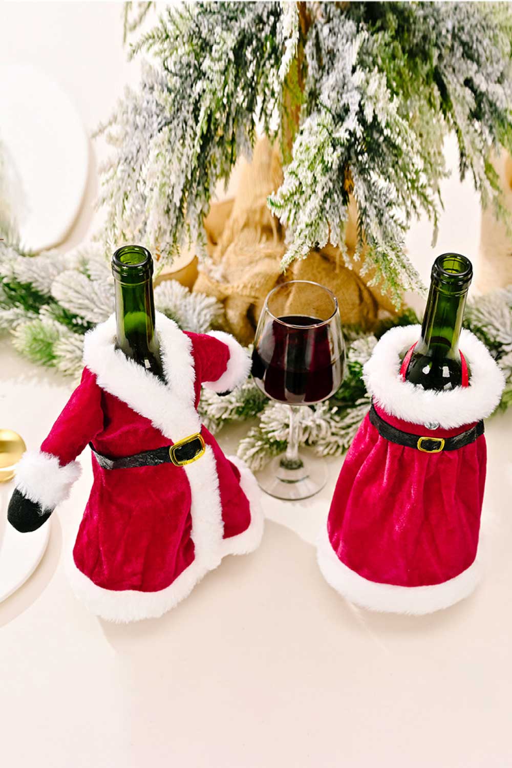 2-Pack Christmas Dress Wine Bottle Covers Trendsi