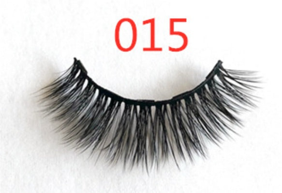 A Pair Of False Eyelashes With Magnets In Fashion Red Beauty's Boutique