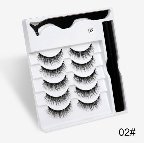 A Pair Of False Eyelashes With Magnets In Fashion Red Beauty's Boutique