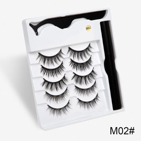A Pair Of False Eyelashes With Magnets In Fashion Red Beauty's Boutique