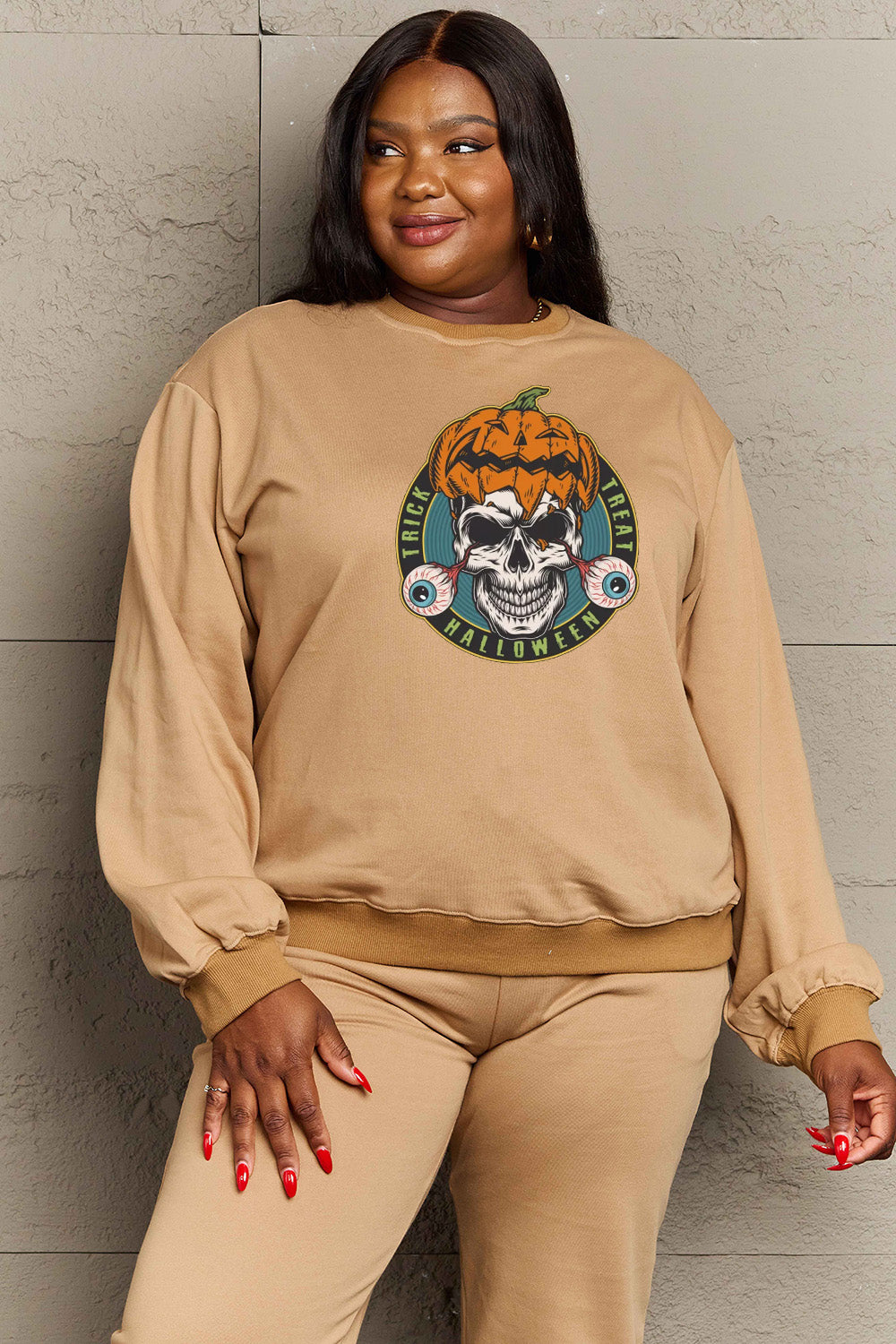 Skull Graphic Sweatshirt