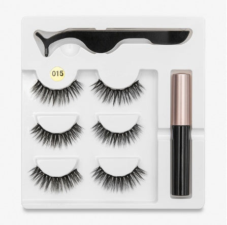 A Pair Of False Eyelashes With Magnets In Fashion Red Beauty's Boutique