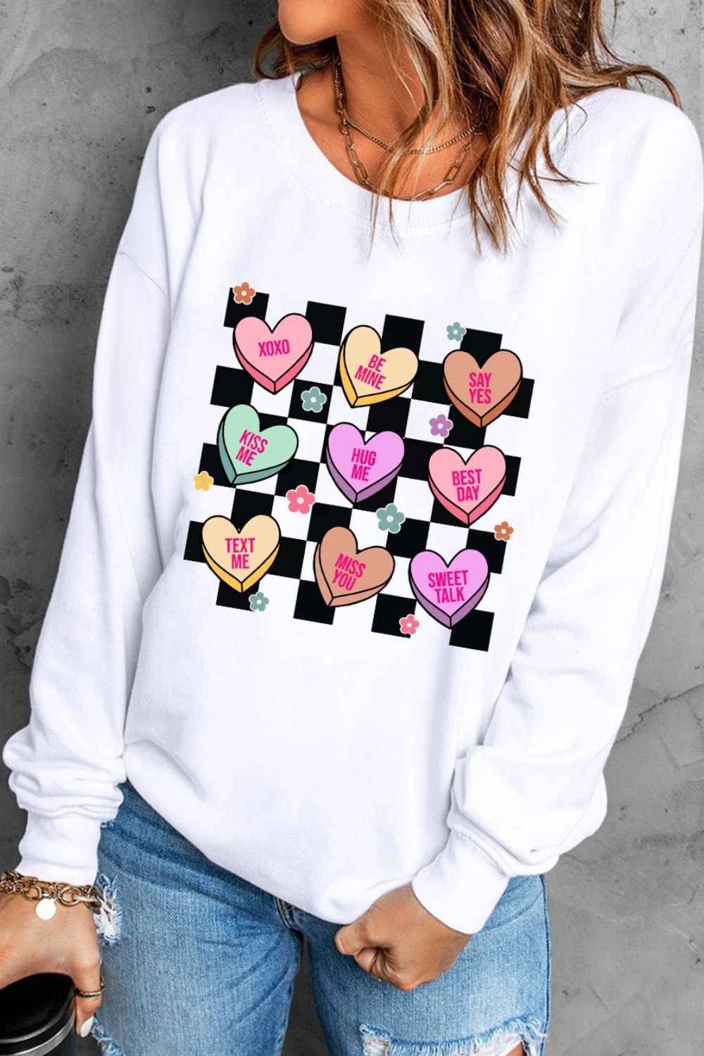 Valentine's Day Checkered Heart Long Sleeve Sweatshirt Trendsi