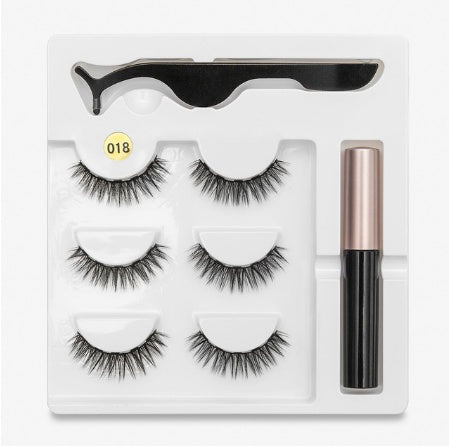 A Pair Of False Eyelashes With Magnets In Fashion Red Beauty's Boutique