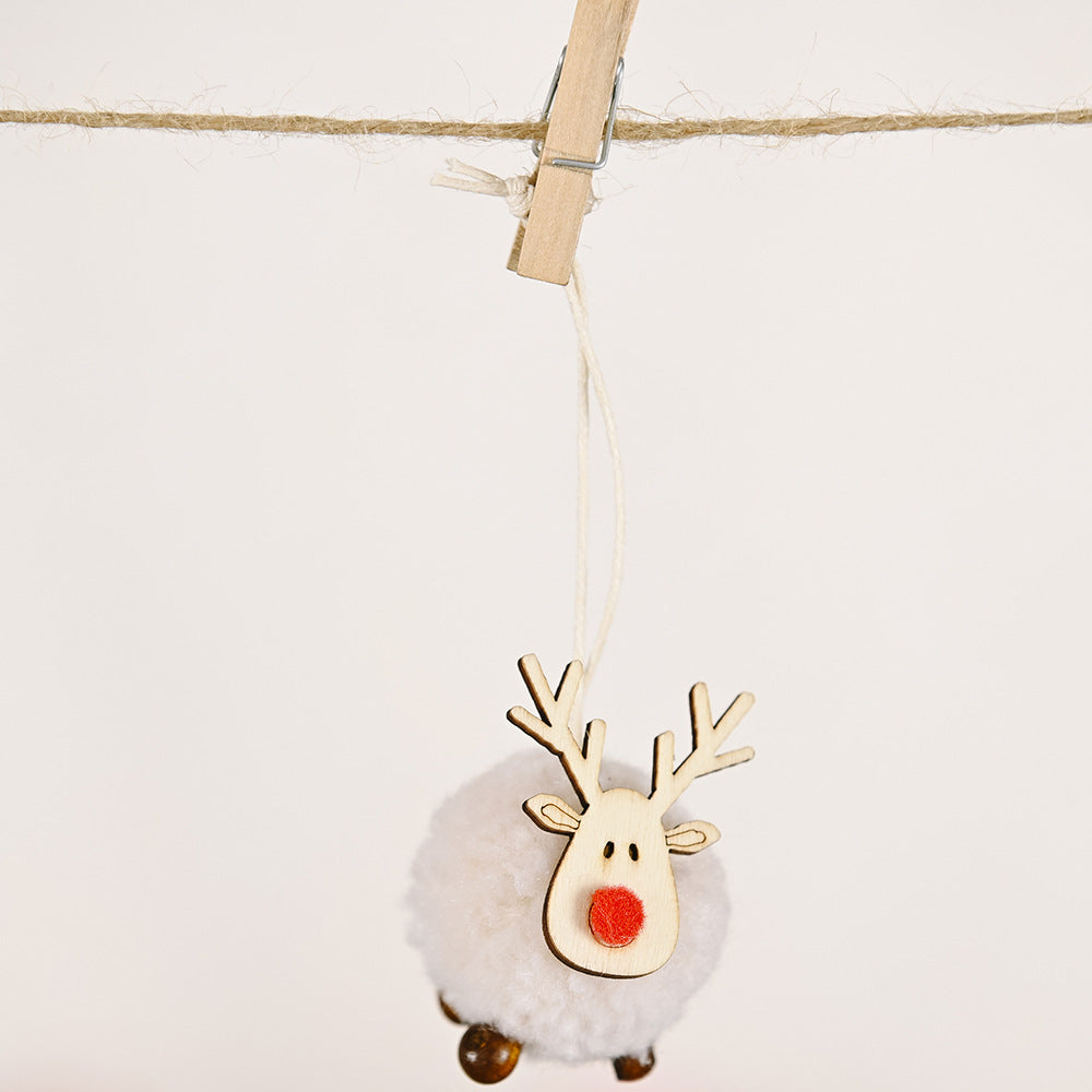 4-Piece Reindeer Hanging Widgets Trendsi