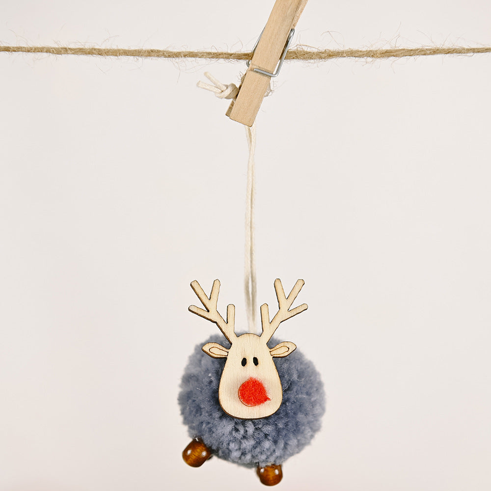 4-Piece Reindeer Hanging Widgets Trendsi