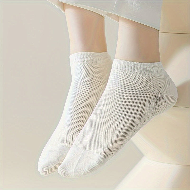 7 Pairs Of Women's Polyester Socks Are Made Of Polyester Material, Which Has The Characteristics Of Wear Resistance, Stiffness, Etc Red Beauty's Boutique