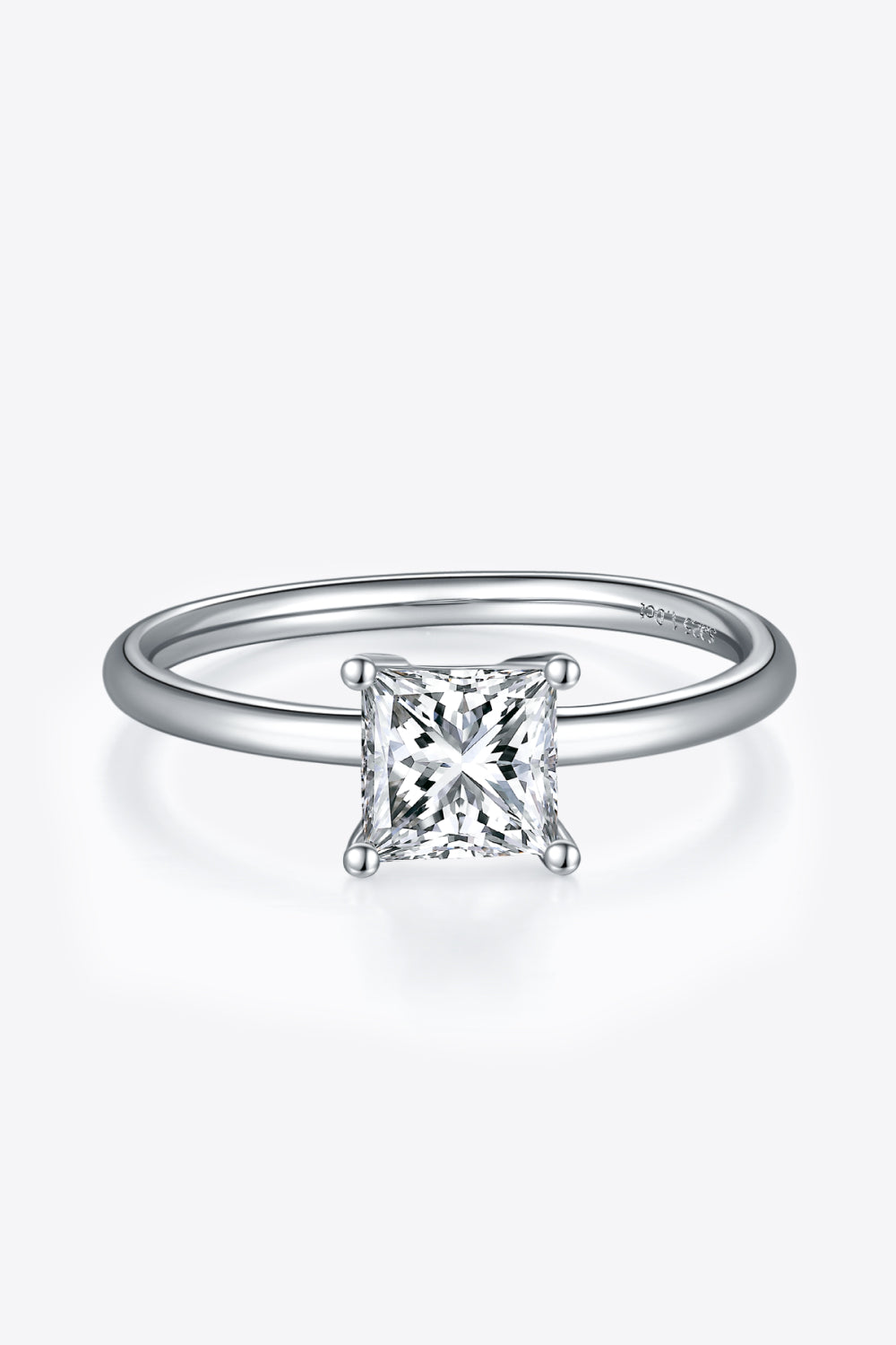 Solitaire 1 Carat Moissanite 925 Sterling Silver Ring