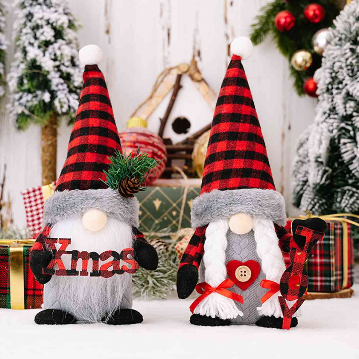Plaid Pointed Hat Faceless Gnome