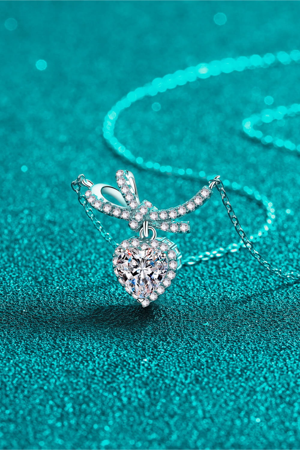 Cute 1 Carat Moissanite Heart Pendant Necklace