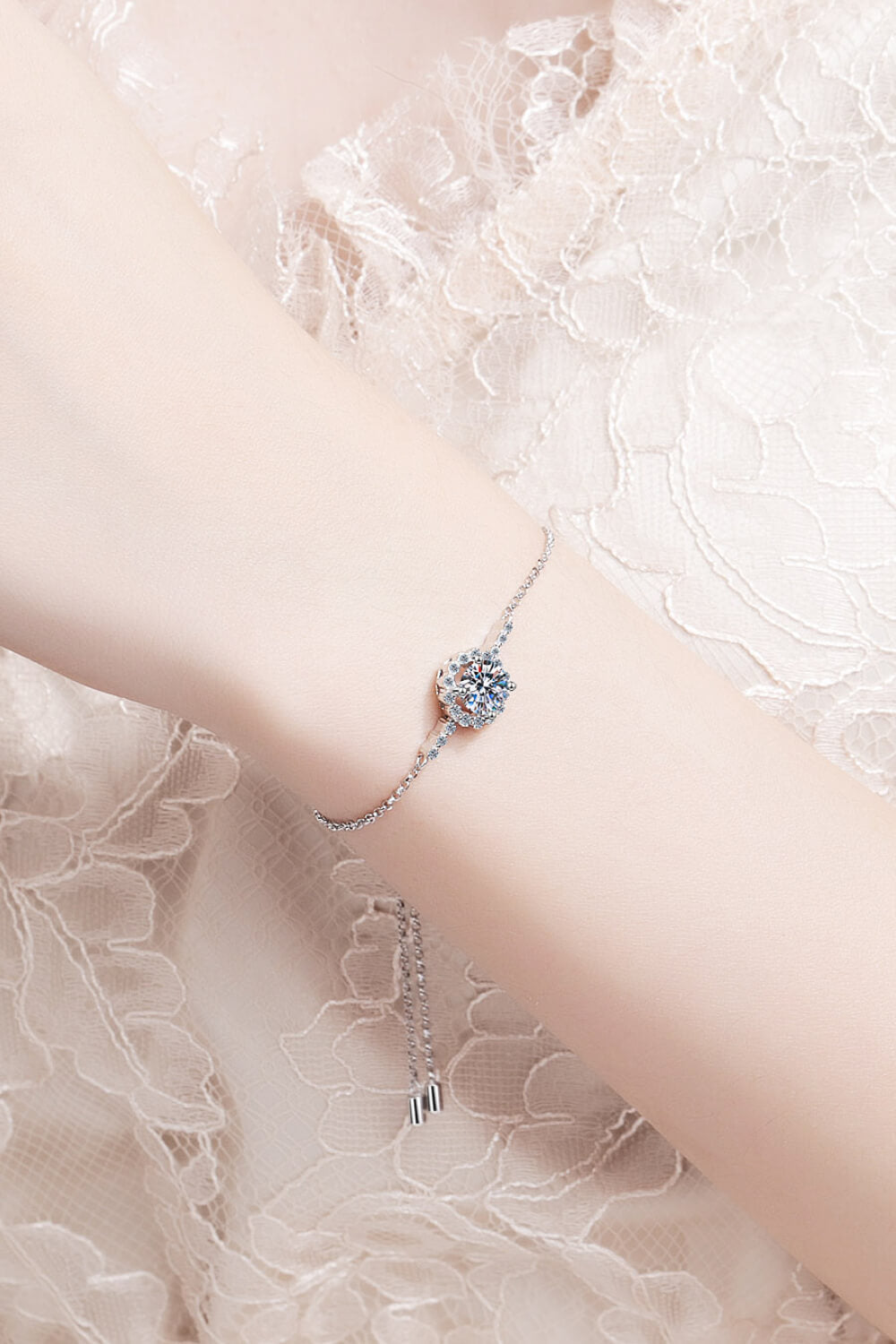 Elegant 1 Carat Moissanite Chain Bracelet